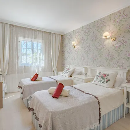 Villa Con Piscina En Madronal Fanabe,