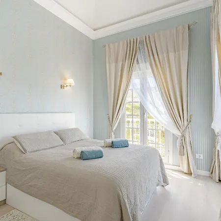 Villa Con Piscina En Madronal Fanabe, Costa Adeje (Tenerife)