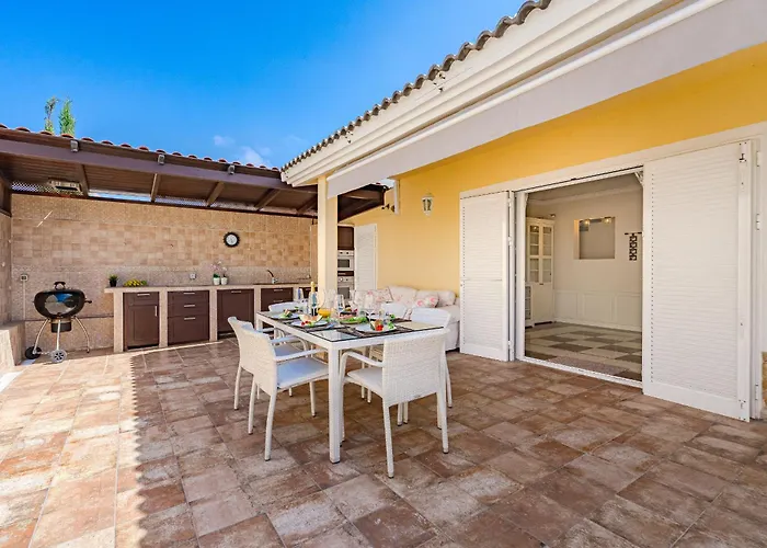 فيلة Con Piscina En Madronal Fanabe, *