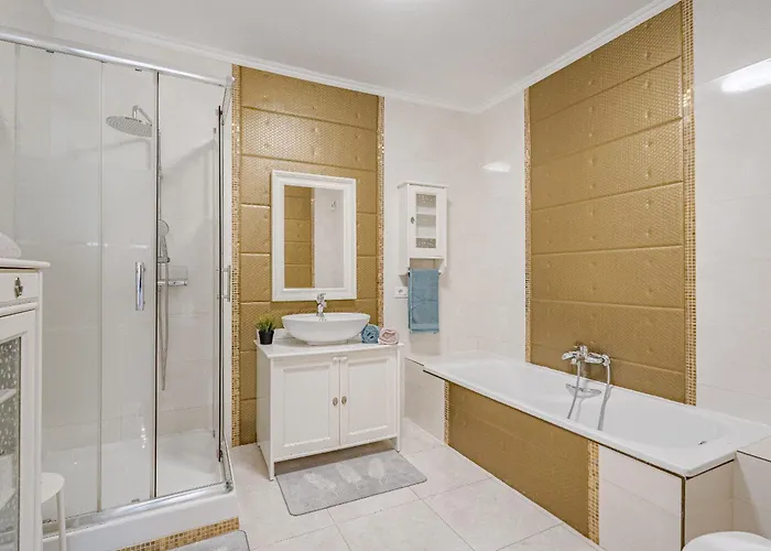 Con Piscina En Madronal Fanabe, * أذيخي