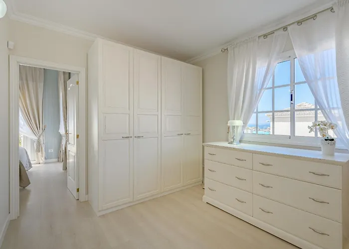 Con Piscina En Madronal Fanabe, فيلة أذيخي