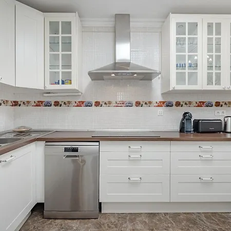 Con Piscina En Madronal Fanabe, Villa Costa Adeje (Tenerife)